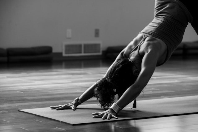 Yoga in the Museum: A Unique Wellness Experience Near Walton Heights